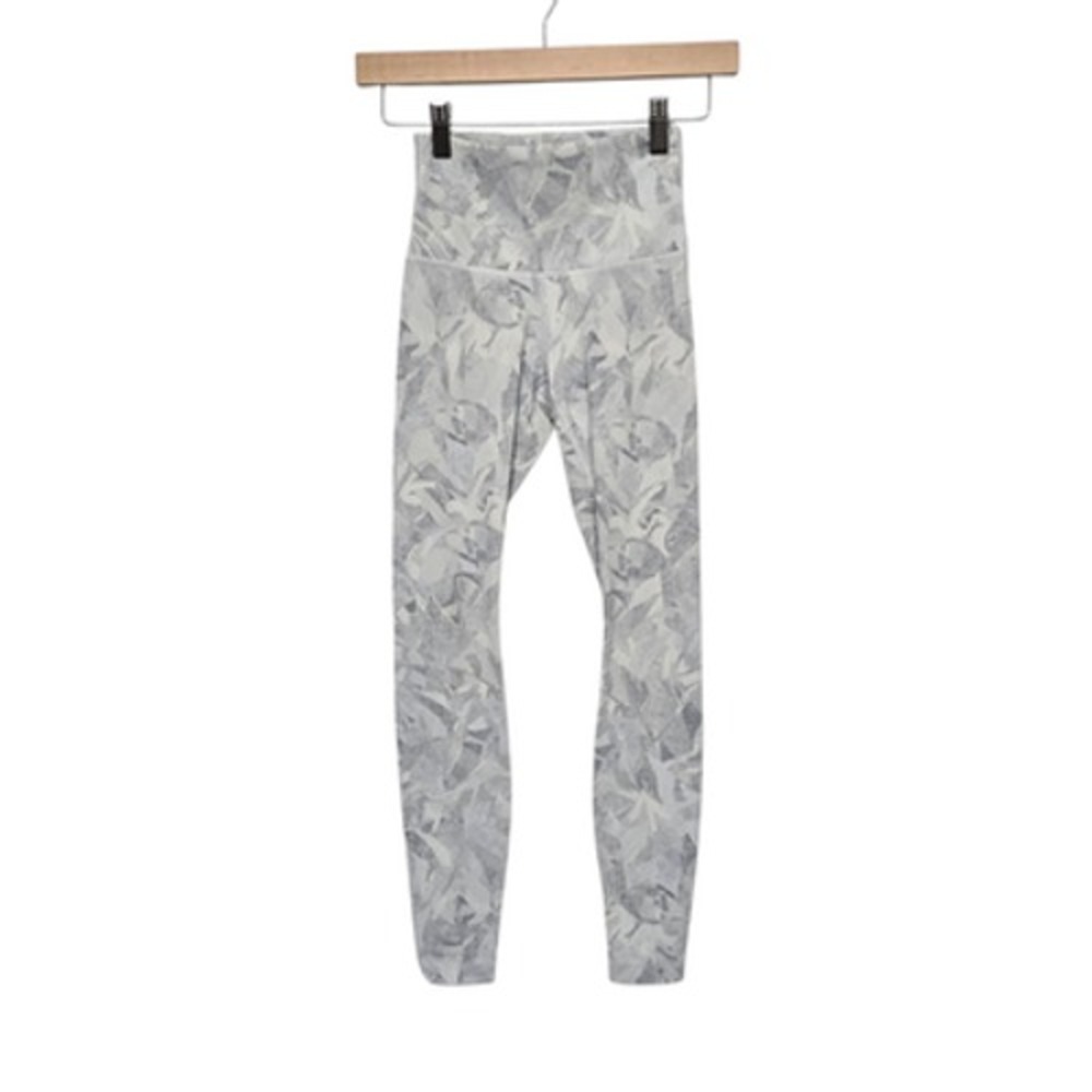 Lululemon Leggings Womens‎ 2 Gray White Camo Print High Rise Yoga Pants Athletic